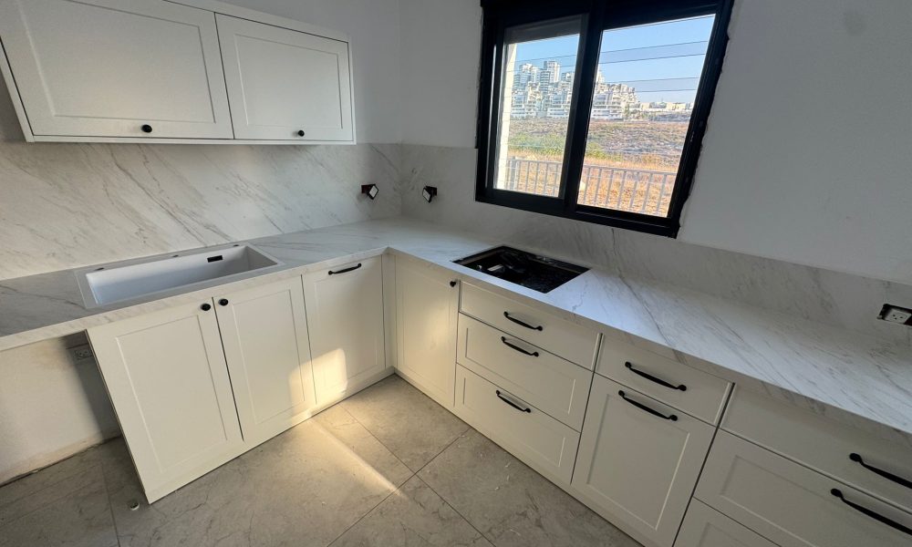 87d7c1e7-3bad-4f67-a879-93d773f3abc1